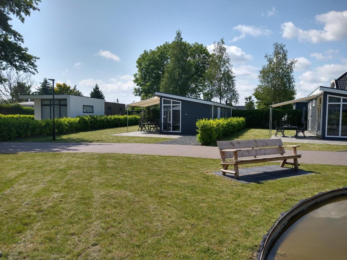 Lathumlodge Met Parkvoorzieningen 外观 照片